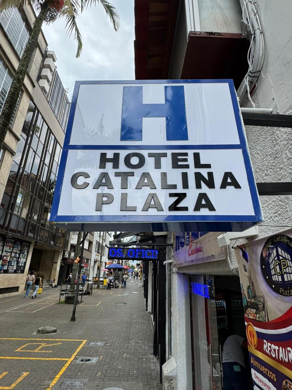 Hotel Catalina Plaza 3*